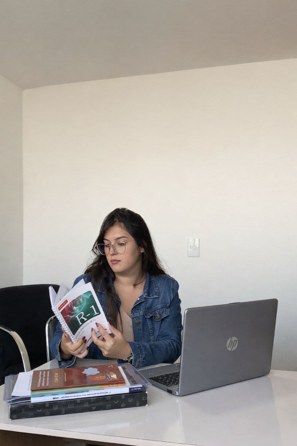 Dra. Tailiny Quirino em Atendimento